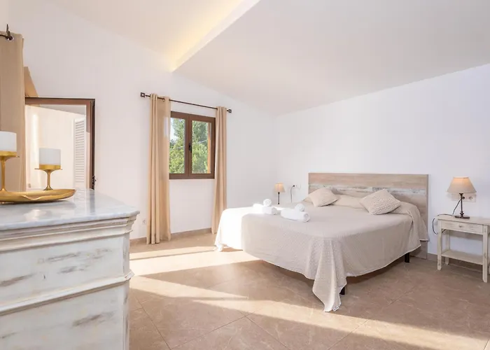 Villa La Font -canaves- Pollença